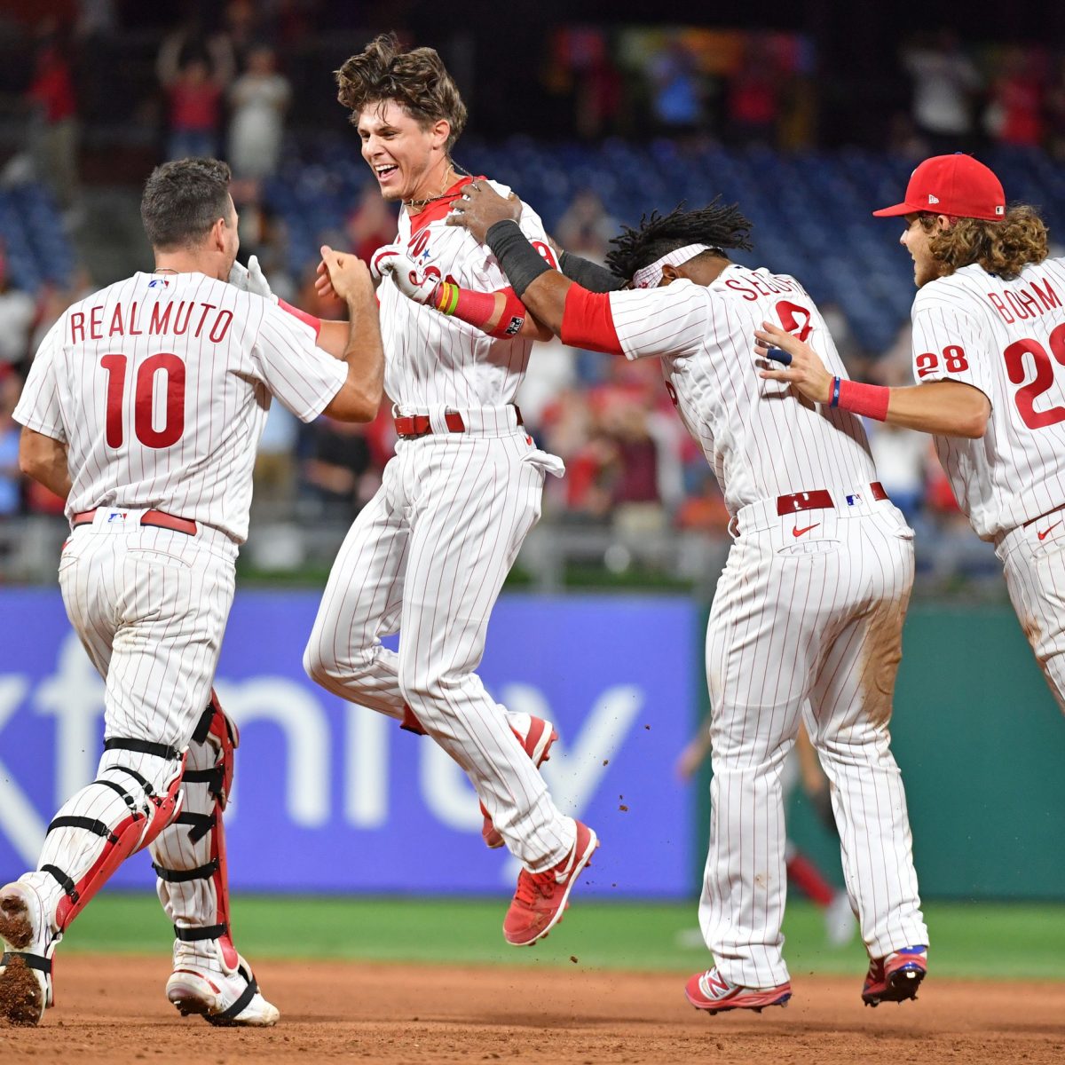 Cincinnati Reds vs. Philadelphia Phillies Prediction, Preview, and Odds – 8-24-2022