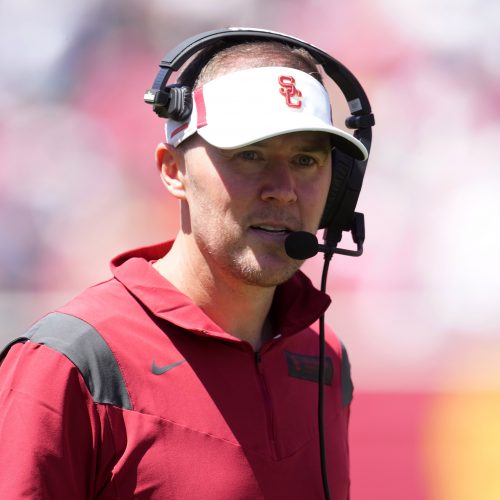 Wisconsin Badgers Prepare to Take on USC Trojans in Big Ten Matchup, USC Favored by 15.5 Points