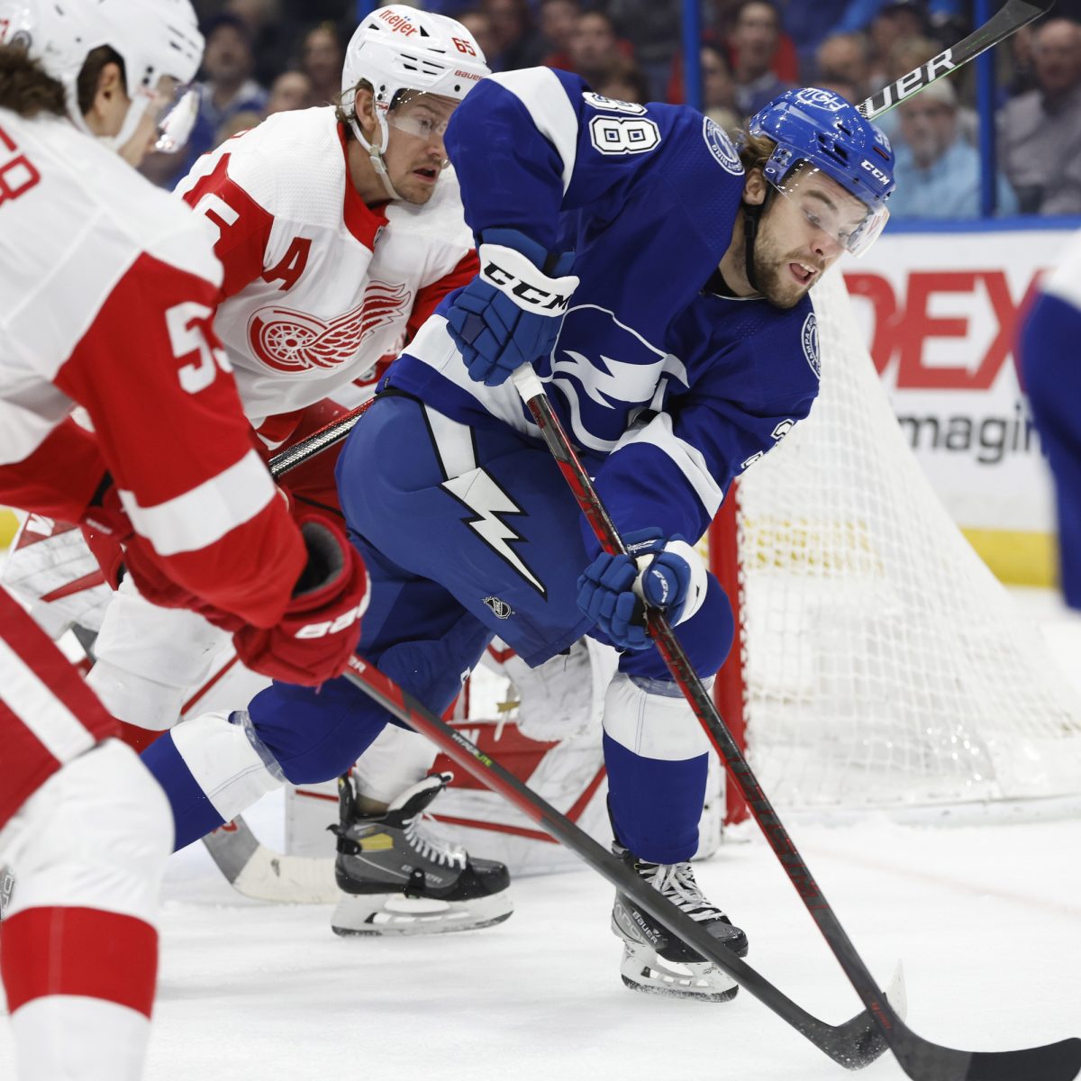 Detroit Red Wings vs. Tampa Bay Lightning Prediction, Preview, and Odds – 12-6-2022