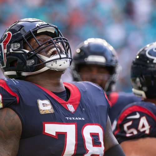

Houston Texans and Pittsburgh Steelers Battle for Second Win in a Row at NRG Stadium