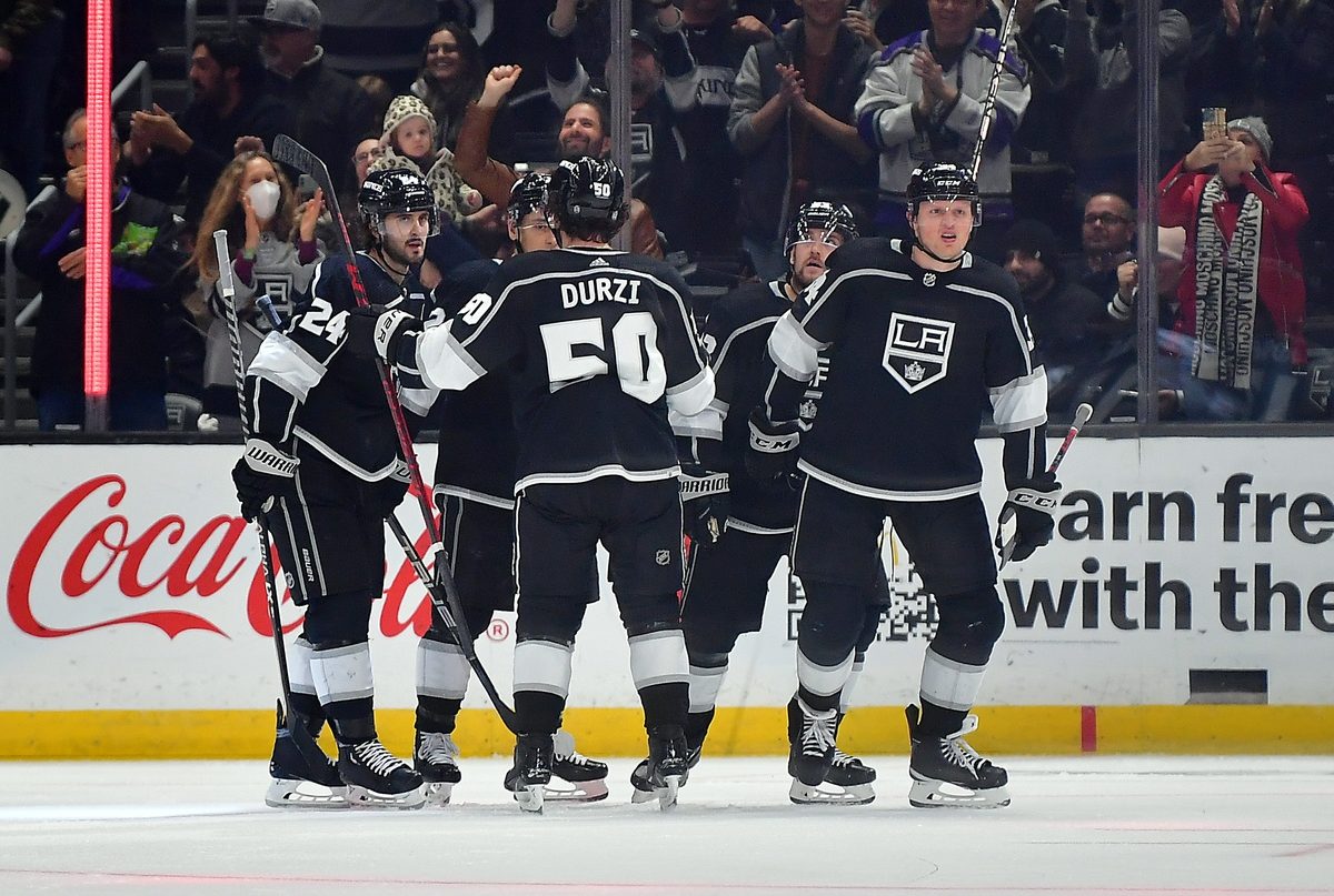 San Jose Sharks vs. Los Angeles Kings Prediction, Preview, and Odds – 12-17-2022