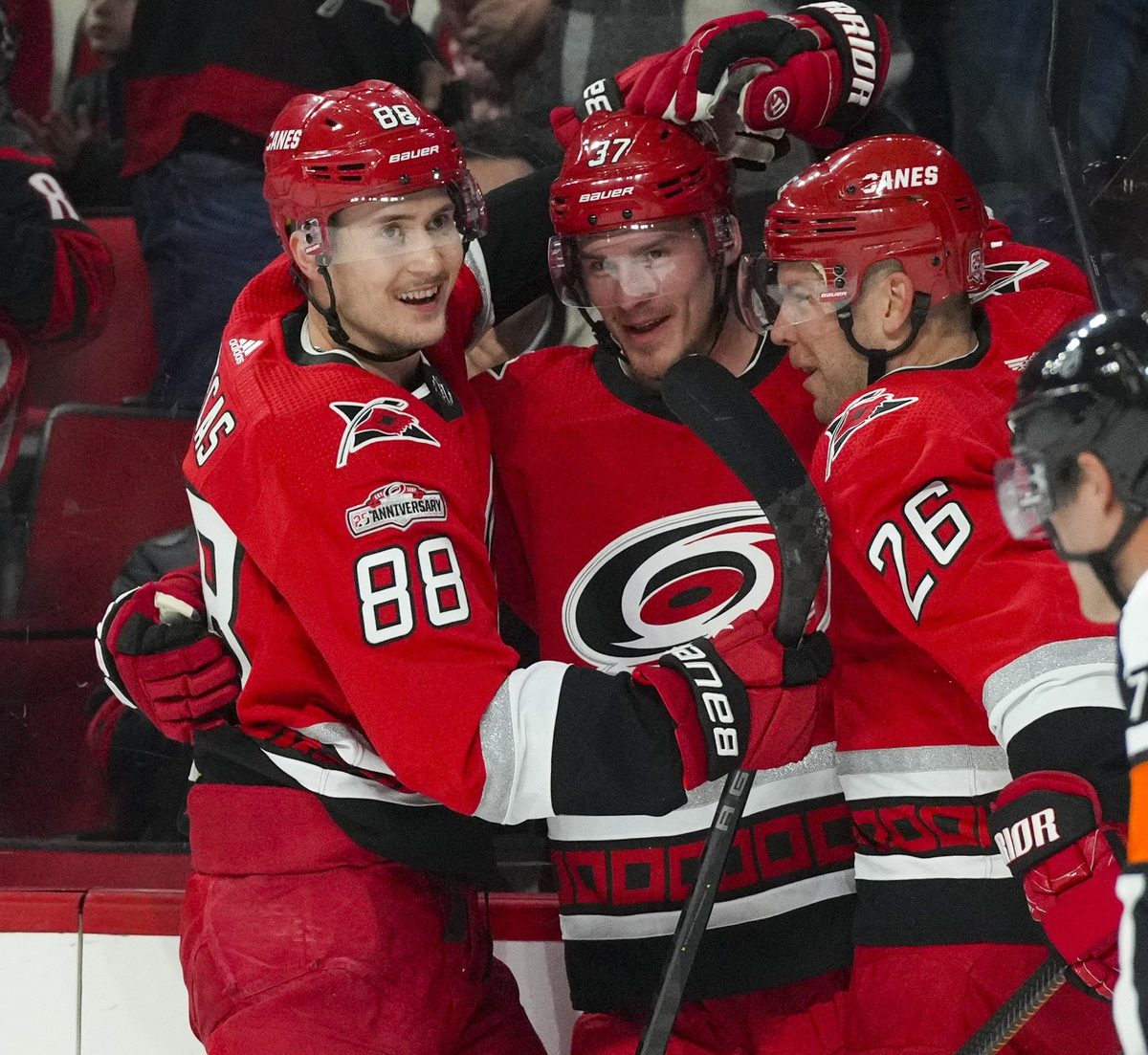 Dallas Stars vs. Carolina Hurricanes Prediction, Preview, and Odds – 12-17-2022