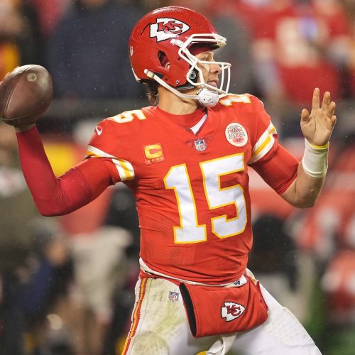 Chiefs Favored to Win AFC Matchup Against Bengals at Arrowhead Stadium