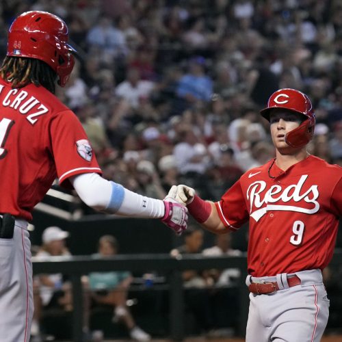 

Minnesota Twins and Cincinnati Reds Prepare for Crucial Matchup to Decide Playoff Spot