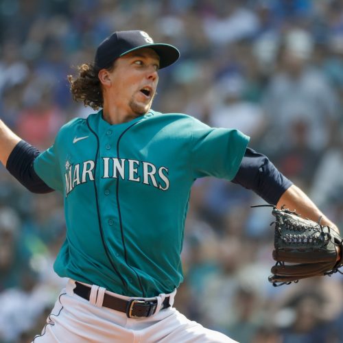 Seattle Mariners Favored to Win American League Clash Against Boston Red Sox on Friday