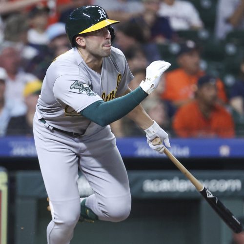 

Seattle Mariners and Oakland Athletics Fight for Wildcard Spot in Final Series Clash