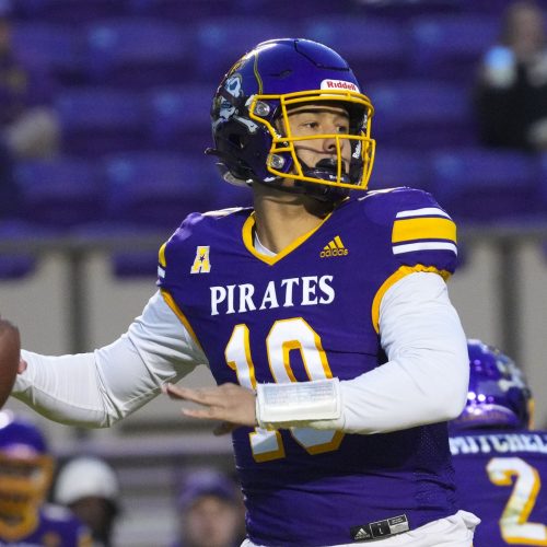 East Carolina Pirates Favored to Win Against Florida Atlantic Owls in Thursday NCAAF Matchup