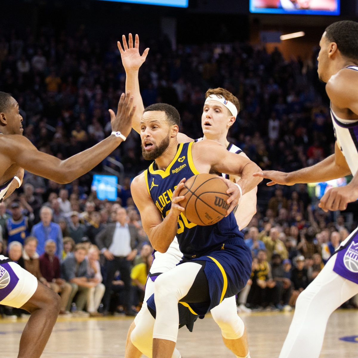 Los Angeles Lakers vs. Golden State Warriors Prediction, Preview, and Odds – 1-27-2024