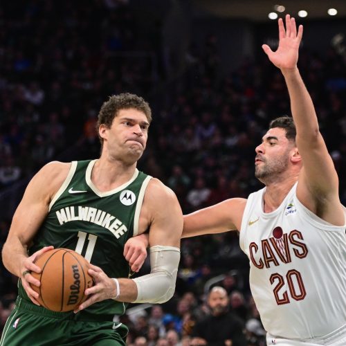 Bucks Look to Extend Winning Streak Against Heat in Crucial Playoff Implications Matchup