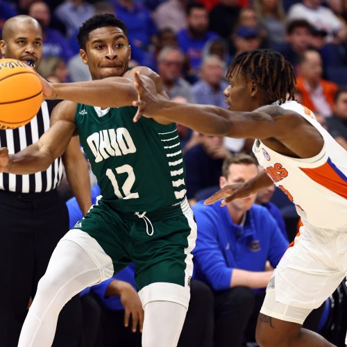 Ohio Bobcats Favored Over Illinois State Redbirds in Non-Conference Showdown at CEFCU Arena