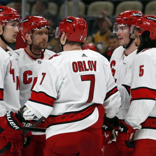 Detroit Red Wings vs Carolina Hurricanes: Crucial Matchup as Both Teams Fight for Playoff Spots