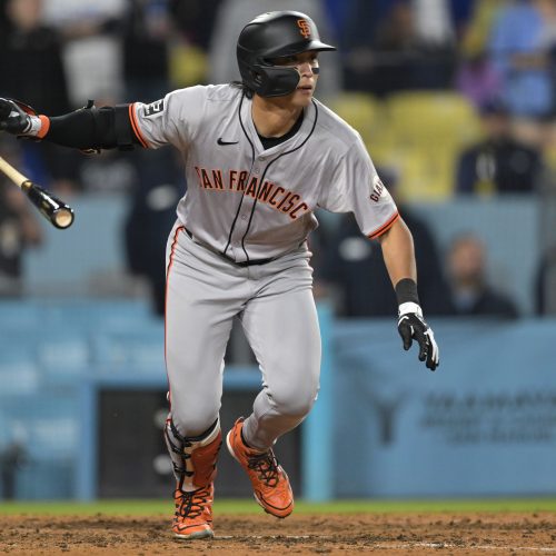 Giants Favored Against Pirates in Friday Night Matchup at Oracle Park