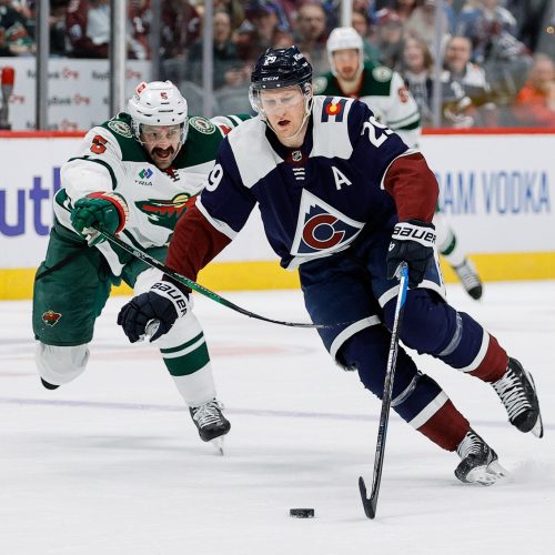 Jets vs. Avalanche: Rival Teams Set to Face Off in Crucial Showdown for Second Place in Central Division