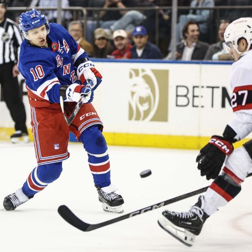 New York Rangers Dominate Washington Capitals in Game 1 of Playoffs, Look to Extend Series Lead in Game 2