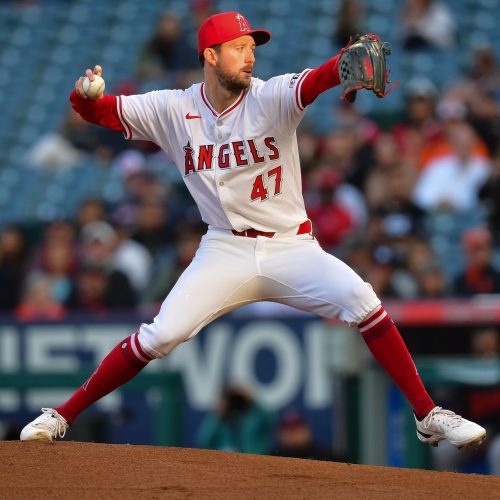 Kansas City Royals Favored to Win Game Two Against Struggling Los Angeles Angels