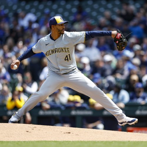 Milwaukee Brewers Look to Increase NL Central Lead Against Pittsburgh Pirates in Second Game of Series