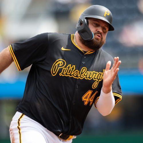 Pittsburgh Pirates Ride Momentum into Matchup Against Struggling Los Angeles Angels