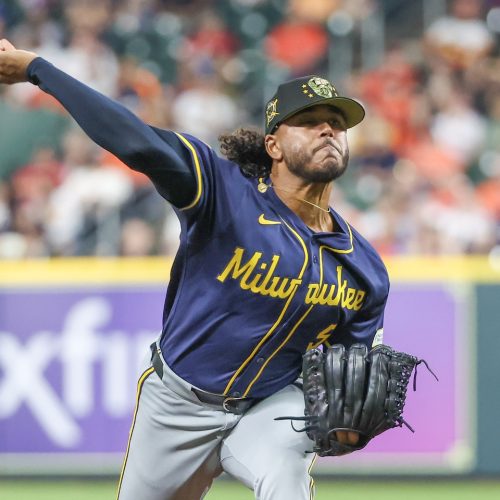 Division Rivals Cardinals and Brewers Set for Exciting September Matchup - Brewers Favored in Opening Game