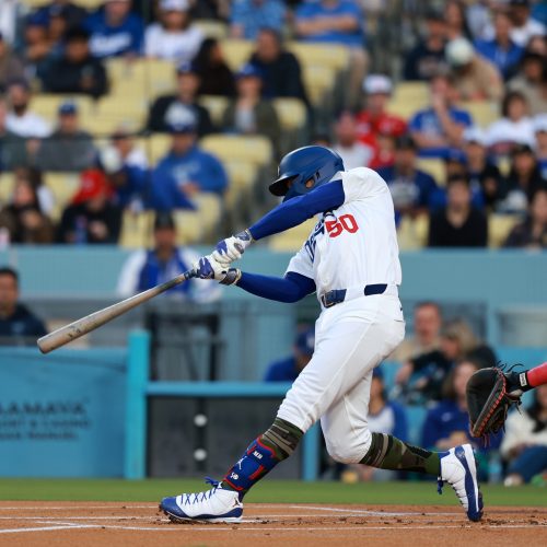 Dodgers Favored to Sweep Diamondbacks in Three-Game Series in Los Angeles