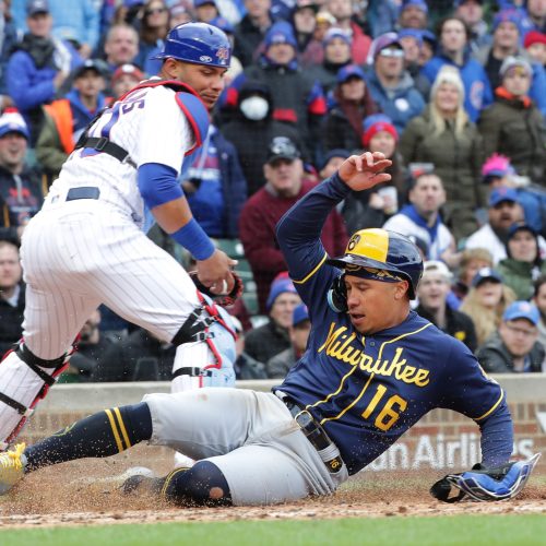Milwaukee Brewers poised to extend winning streak against struggling Chicago Cubs in NL Central showdown