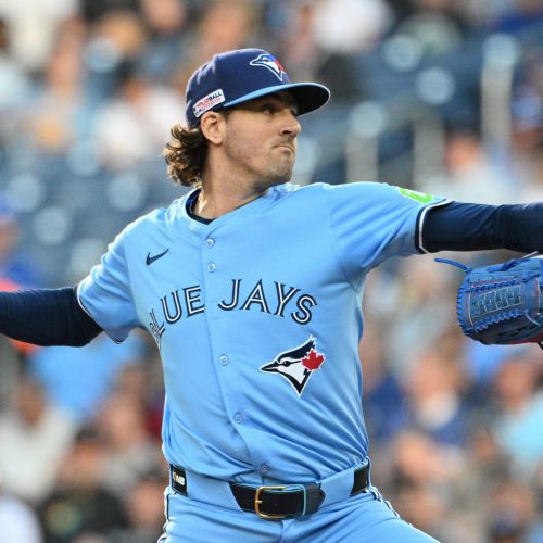 New York Yankees Favored to Win Against Toronto Blue Jays in Second Game of AL East Series at Rogers Centre