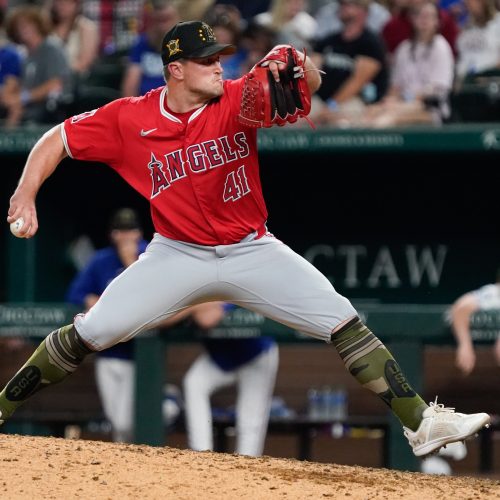 Los Angeles Angels Overcome Oakland Athletics in Series Finale
