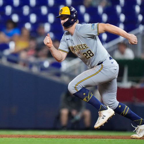 Milwaukee Brewers Look to Continue Winning Streak Against Miami Marlins at American Family Field