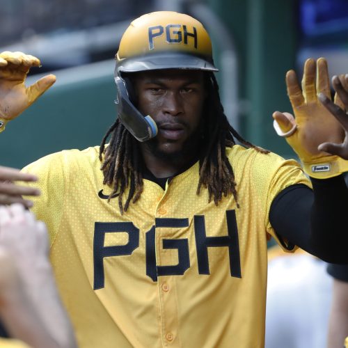 Pittsburgh Pirates Favored to Win Against Cincinnati Reds in NL Central Matchup