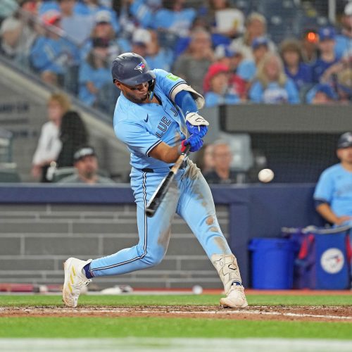 Philadelphia Phillies Face Off Against Toronto Blue Jays in Crucial Playoff Push Matchup at Rogers Centre