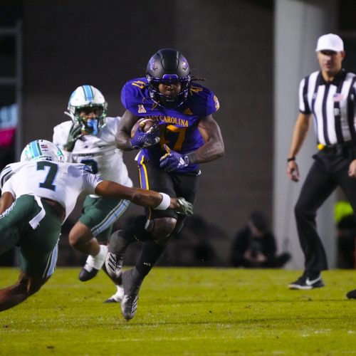 East Carolina Pirates Favored to Dominate Charlotte 49ers in AAC Week 6 Showdown