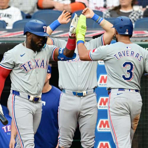 Texas Rangers Seek Sweep Against Toronto Blue Jays in Crucial Playoff Race Showdown