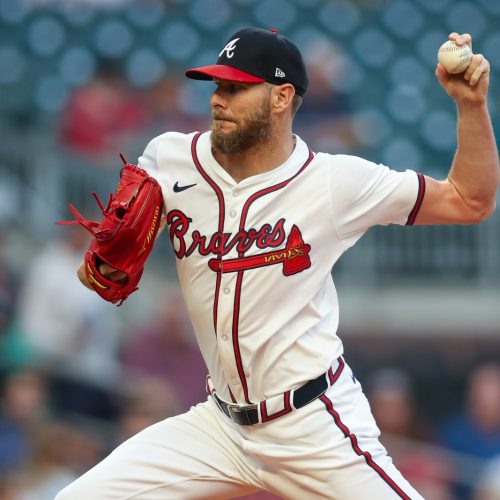 MLB Playoff Race Heats Up as Toronto Blue Jays Face Atlanta Braves in Key Matchup