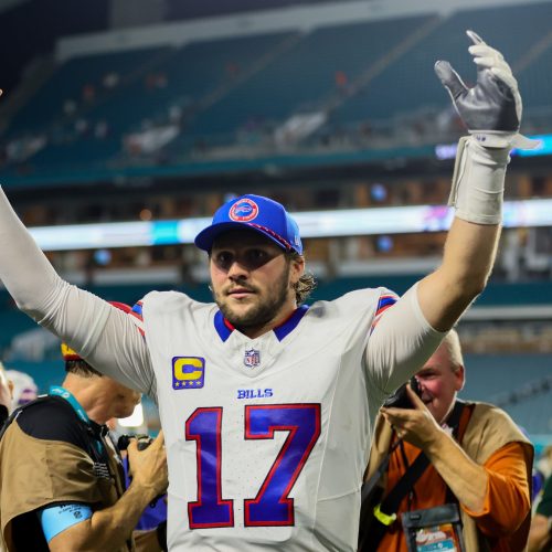 Buffalo Bills Favored to Win Against Jacksonville Jaguars in Monday Night Football Double Feature.