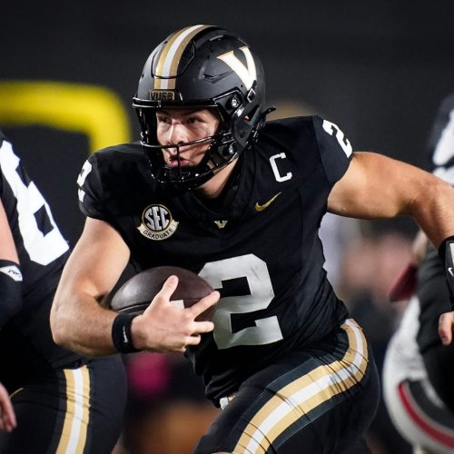 Exciting SEC Match-up Between Vanderbilt Commodores and South Carolina Gamecocks This Saturday at FirstBank Stadium