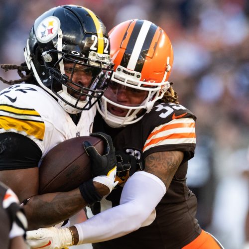 Steelers Look to Extend Winning Streak against Struggling Browns on Thursday Night Football