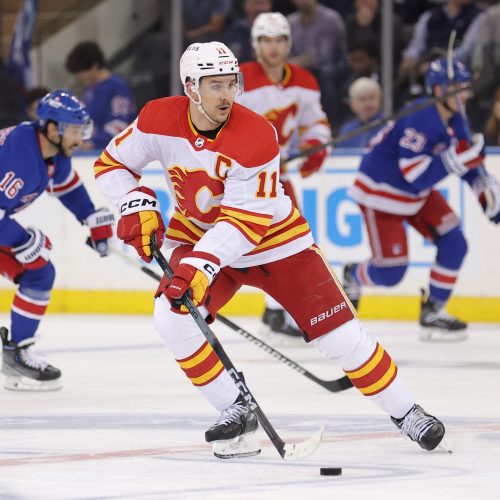 New York Rangers Favored to Beat Calgary Flames on the Road, Puck Drop at 9:00 p.m. EST