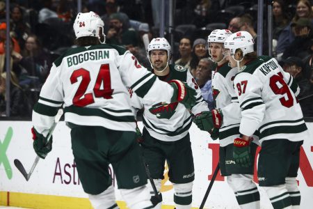 Dallas Stars Favored to Prevail Over Minnesota Wild in Division Showdown at Xcel Energy Center