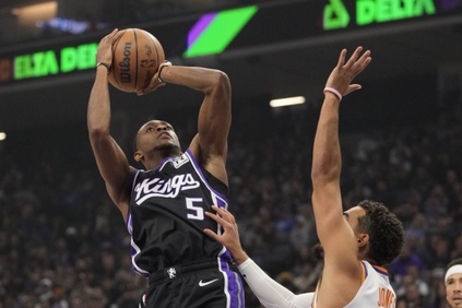 Timberwolves Face Tough Challenge Against High-Scoring Kings in Season Opener