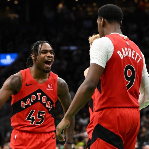 Pacers Look to Extend Winning Streak Against Raptors in Eastern Conference Showdown