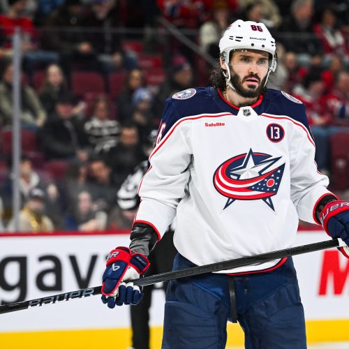 Tampa Bay Lightning Expected to Dominate Columbus Blue Jackets in Puck Line Victory: Betting Favorite at Nationwide Arena