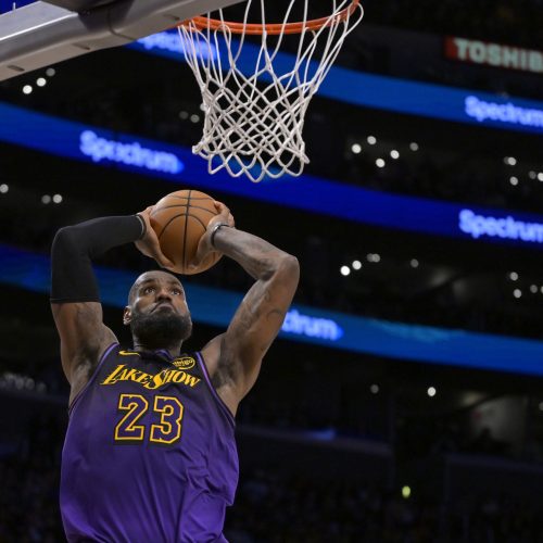 Los Angeles Lakers Favored by 4.5 Points in Face-Off Against Denver Nuggets in First Game of the Season